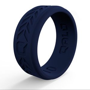 NWOT QALO MEN'S CHEVRON SILICONE RING Size 8